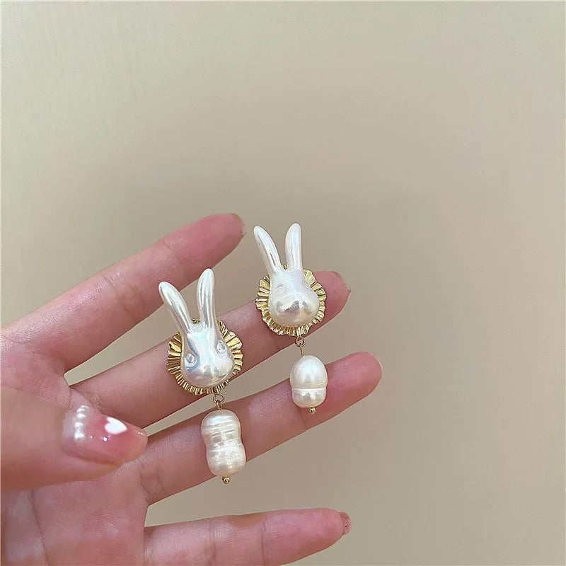 Earrings For Women Gold Fashion Jewelry Pendant Girls Trend Gift Hanging Dangler Eardrop Clasp Female Heart Simple