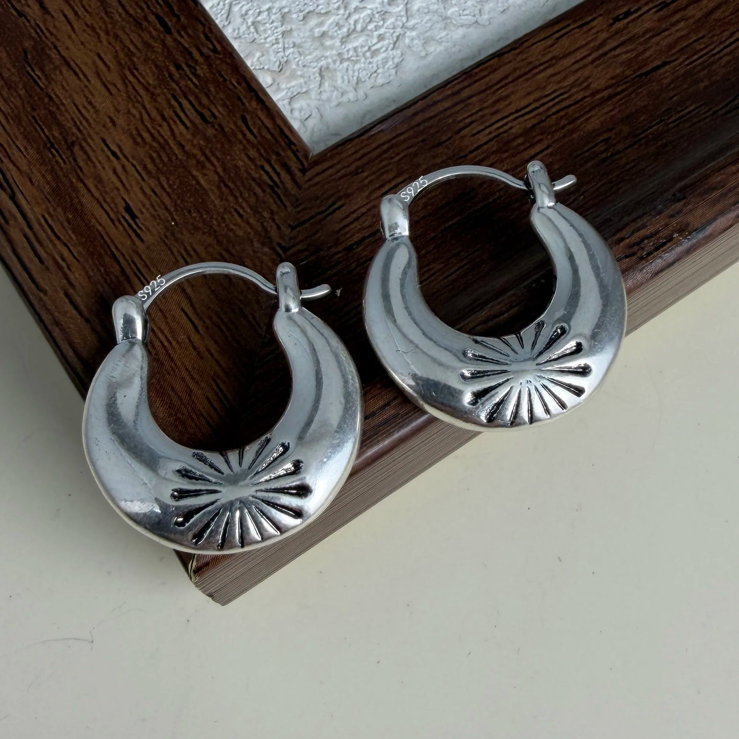 925 Sterling Silver Earrings For Women Trendy Geometric Round Retro Flower Earring Fine Jewelry Allergy Party Gift Accessories