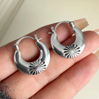 925 Sterling Silver Earrings For Women Trendy Geometric Round Retro Flower Earring Fine Jewelry Allergy Party Gift Accessories